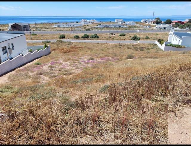 LAND FOR SALE IN DA GAMA BAY